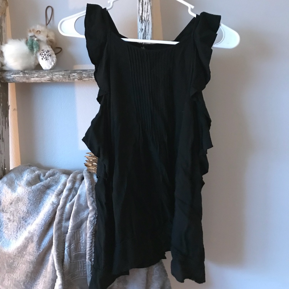 Black ruffle top